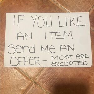 Please make offers , …also the more you bundle n buy my the more you save!💕